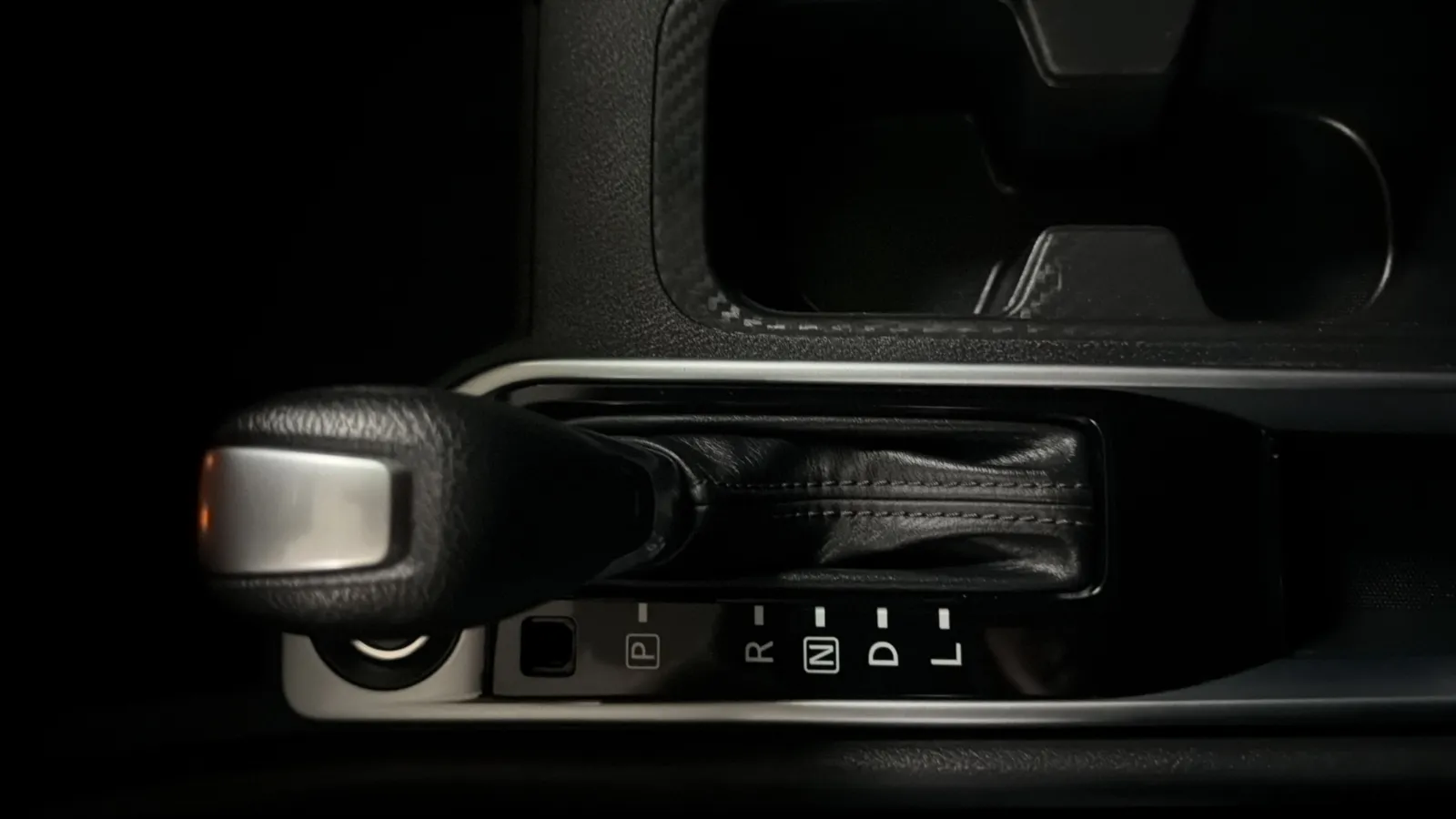 Nissan Sentra photo 13