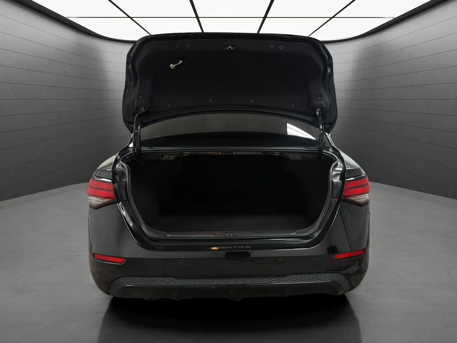 Nissan Sentra photo 9
