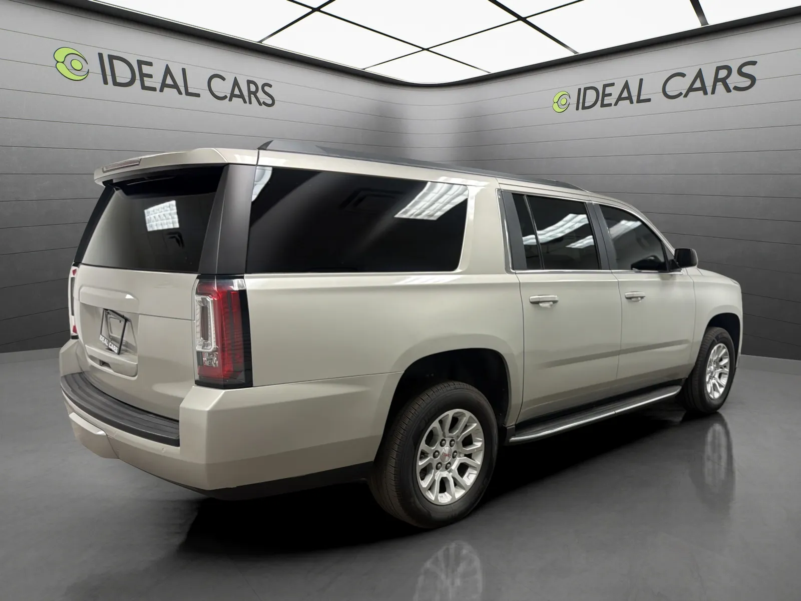 GMC Yukon XL photo 5