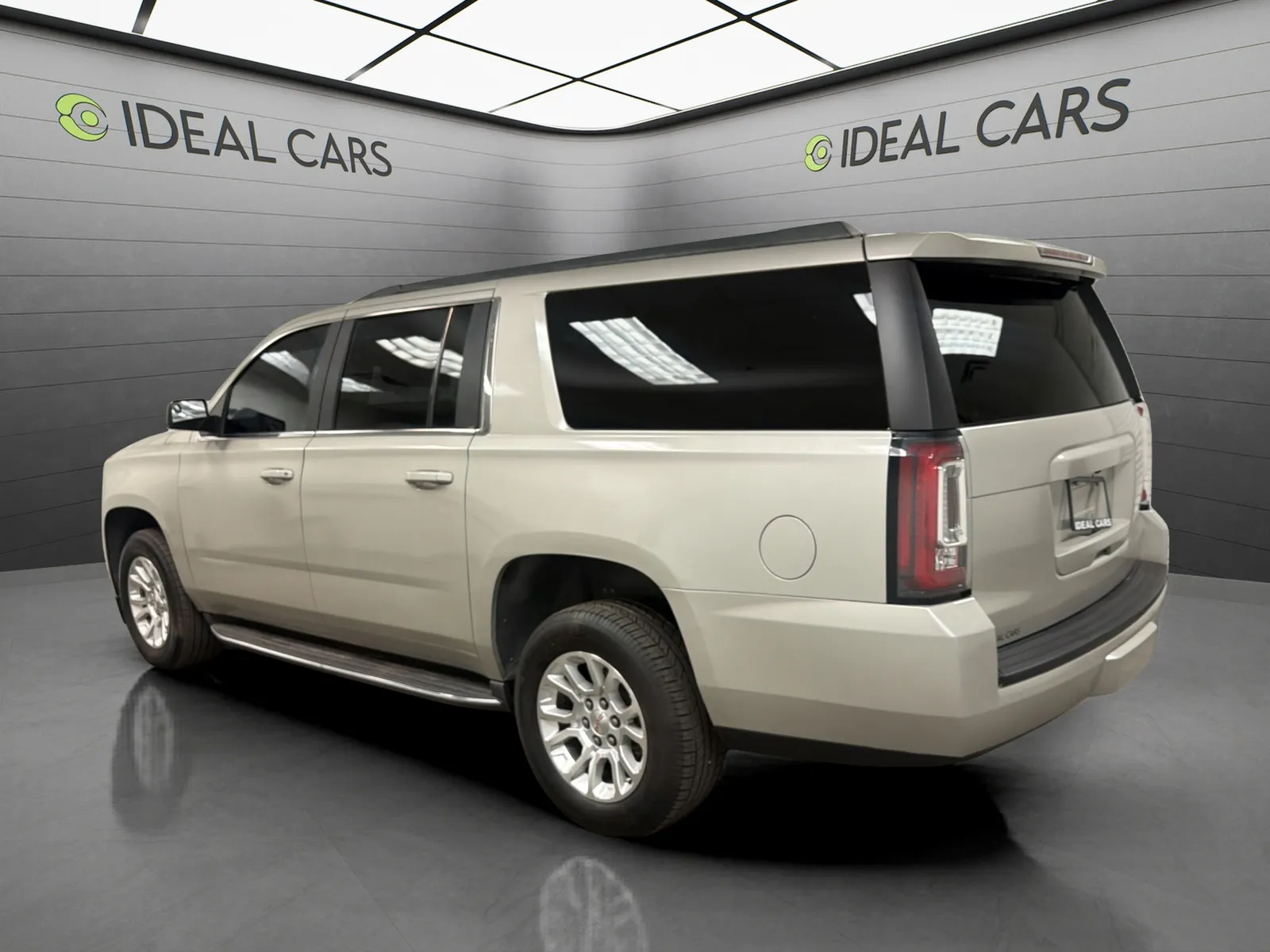 GMC Yukon XL photo 7