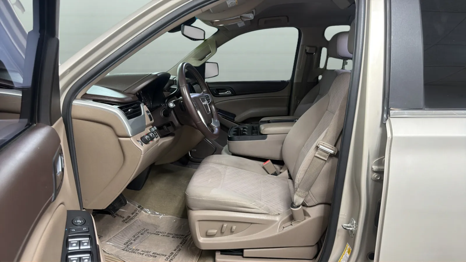 GMC Yukon XL photo 20