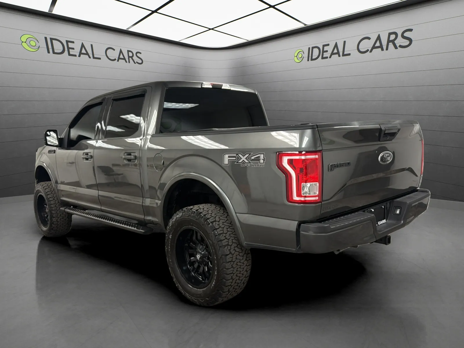 Ford F-150 photo 3