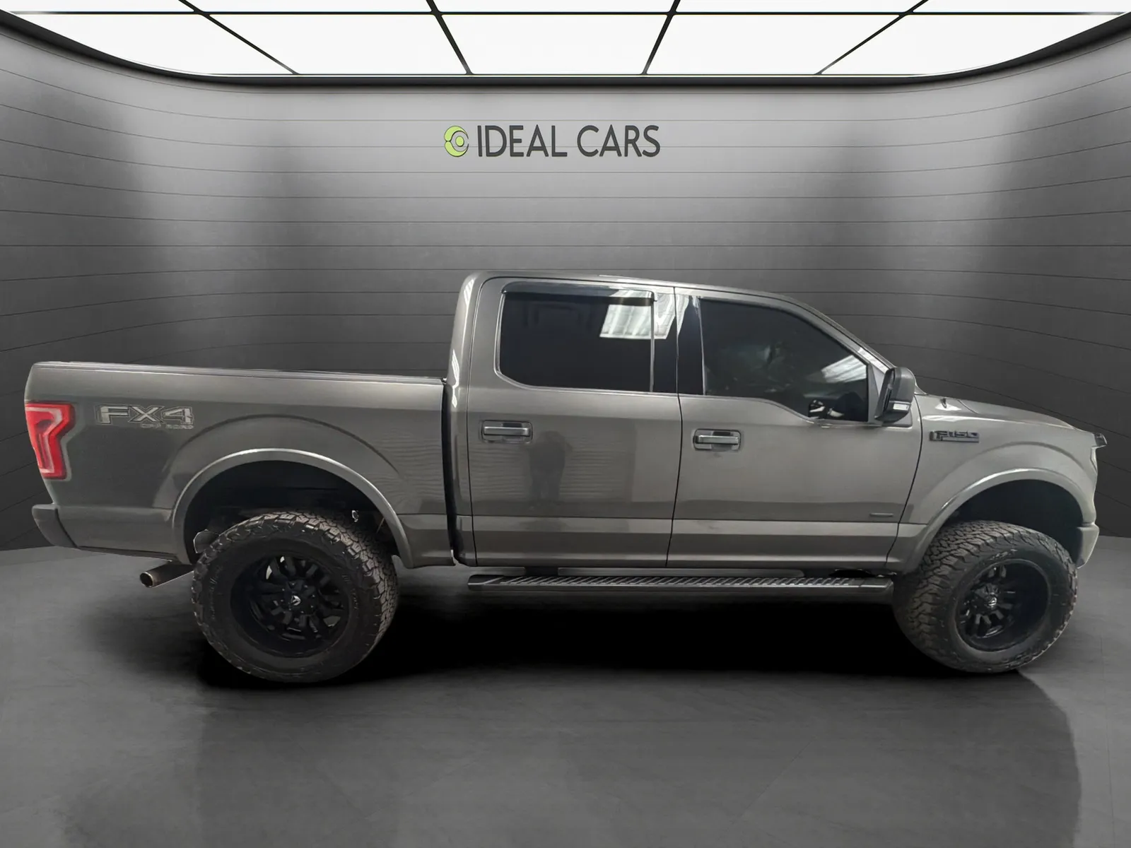 Ford F-150 photo 6