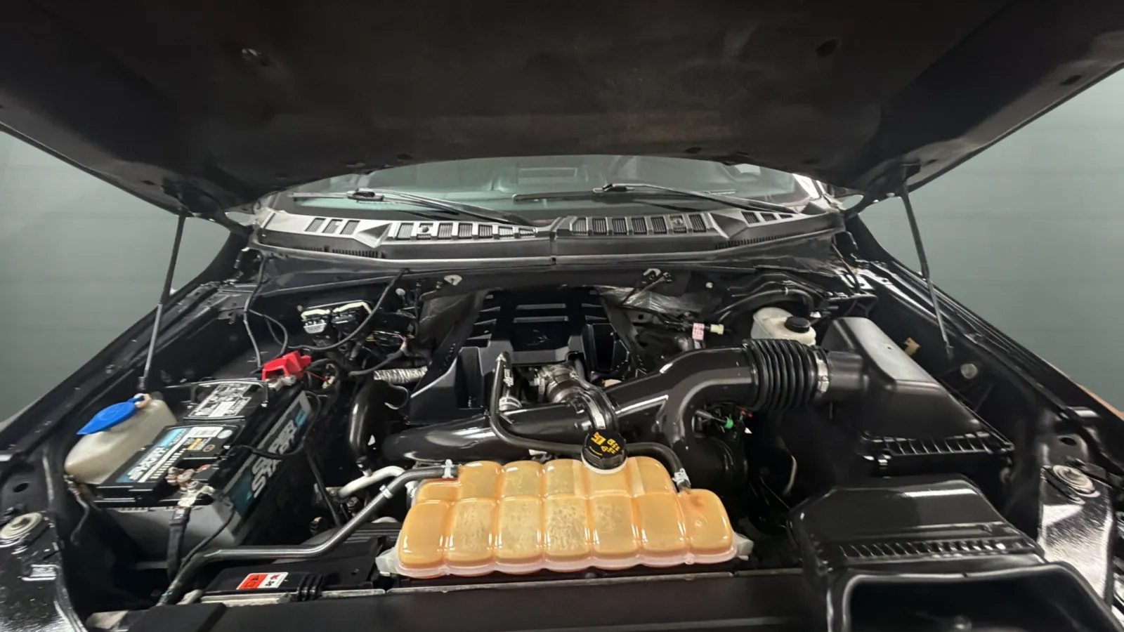 Ford F-150 photo 22
