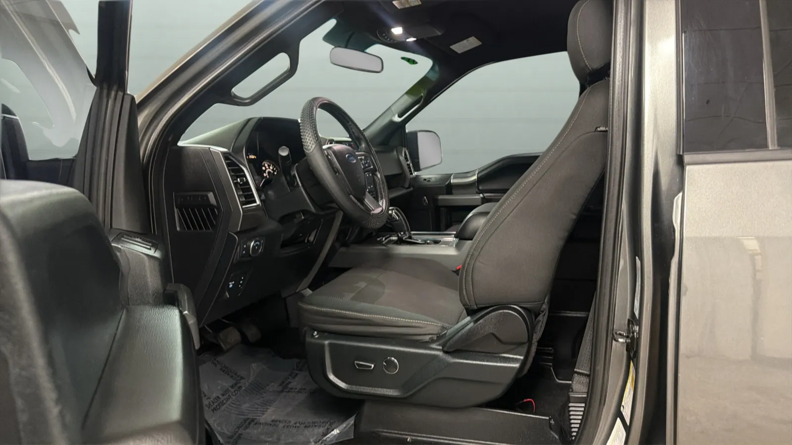 Ford F-150 photo 20