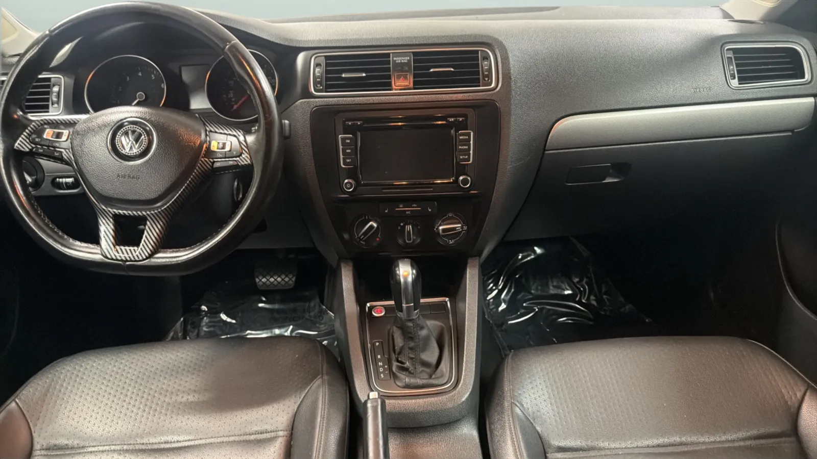 Volkswagen Jetta photo 17