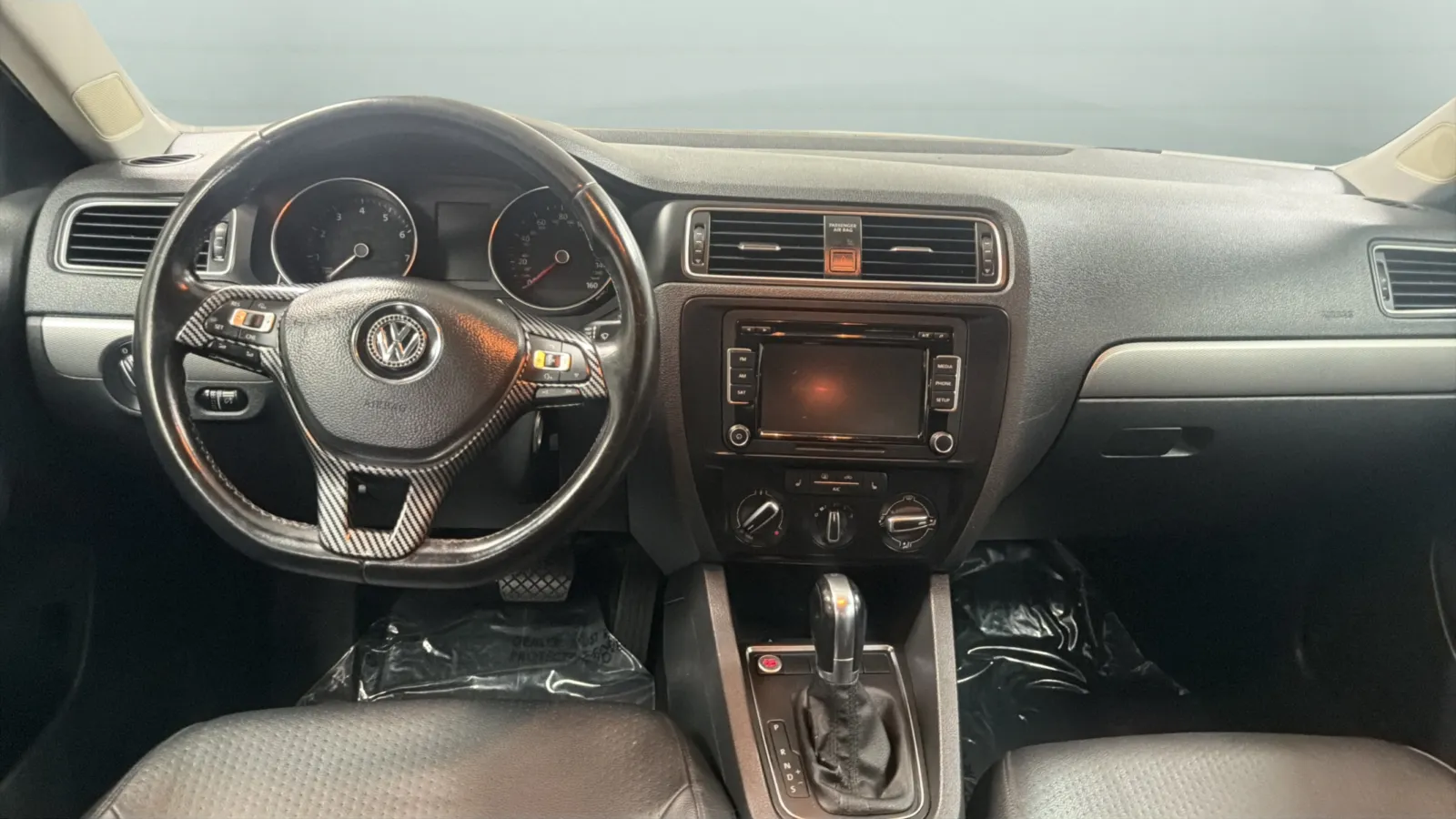 Volkswagen Jetta photo 11