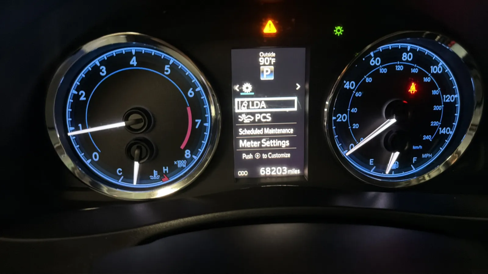 Toyota Corolla photo 12