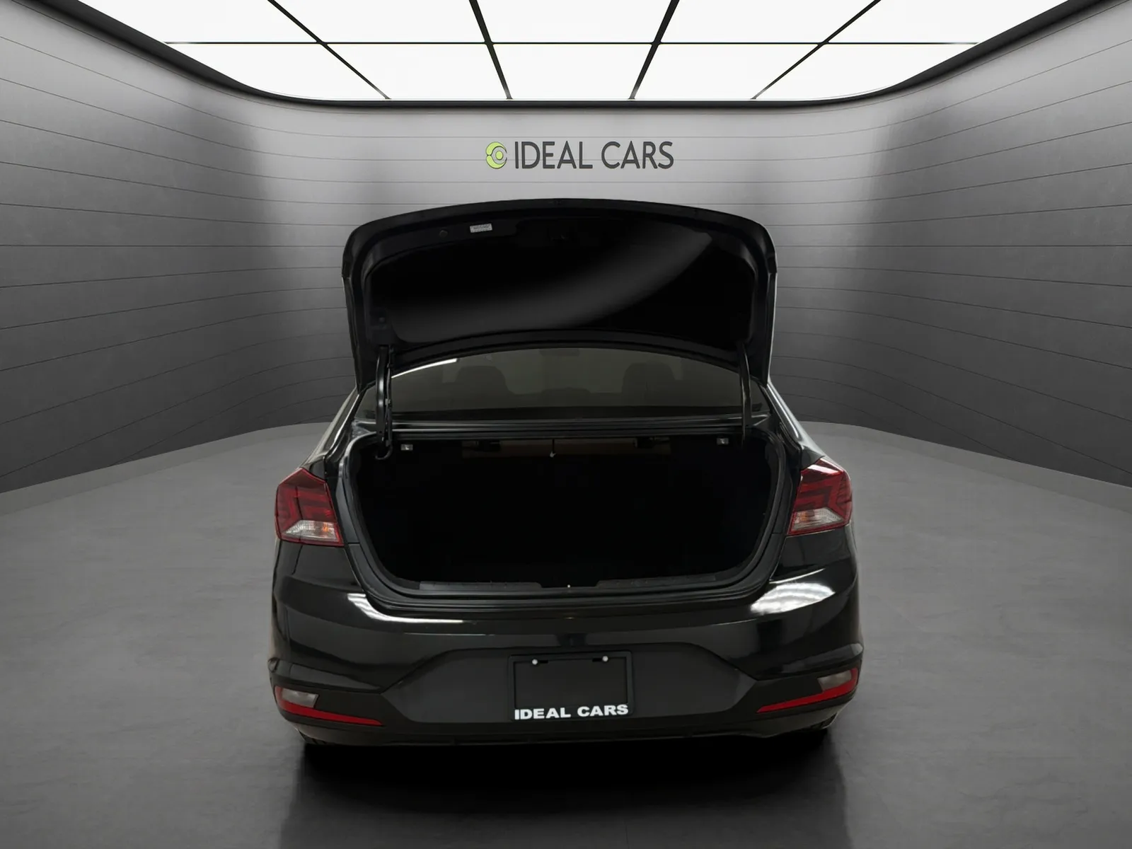 Hyundai Elantra photo 9