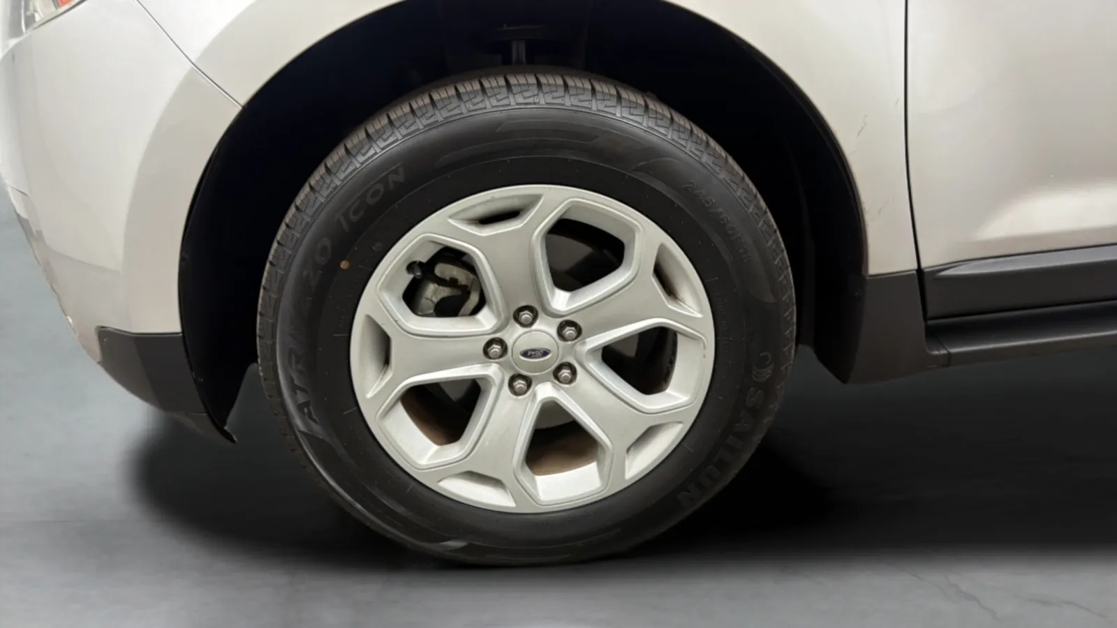 Ford Edge photo 26