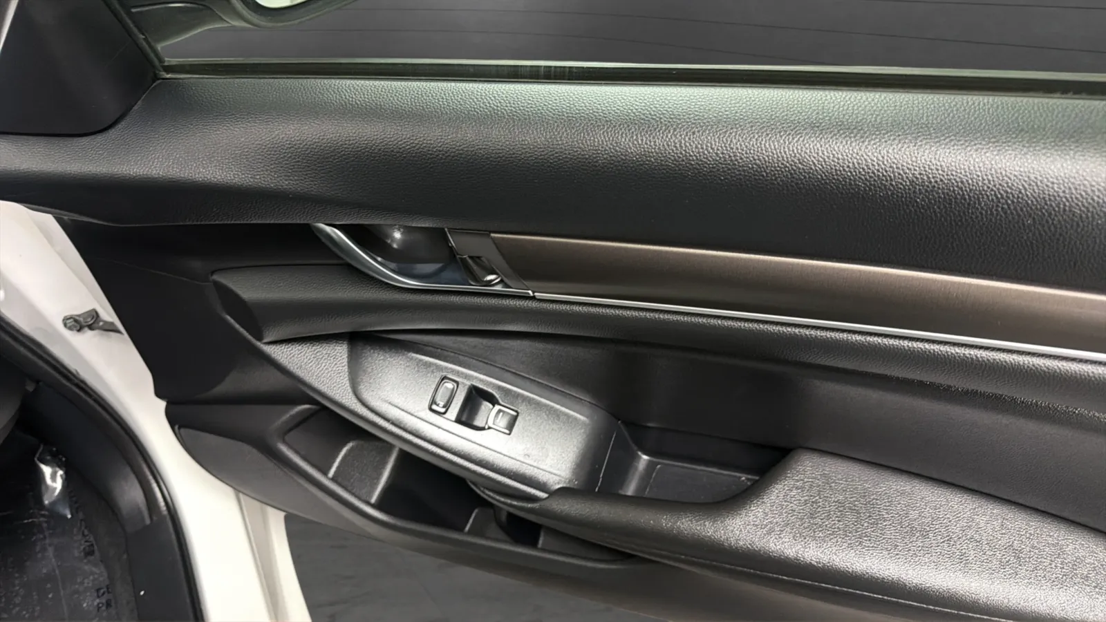 Honda Accord photo 18