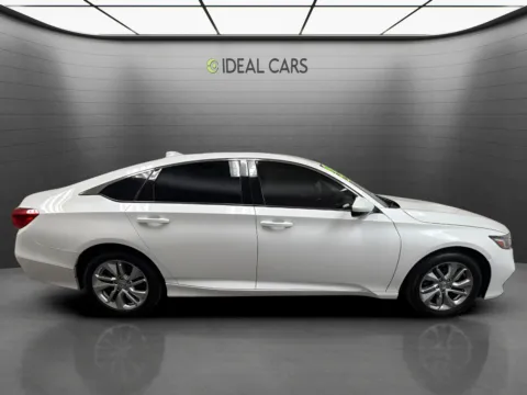 More photos of 2019 Honda Accord LX at Ideal Cars - Main Street, AZ