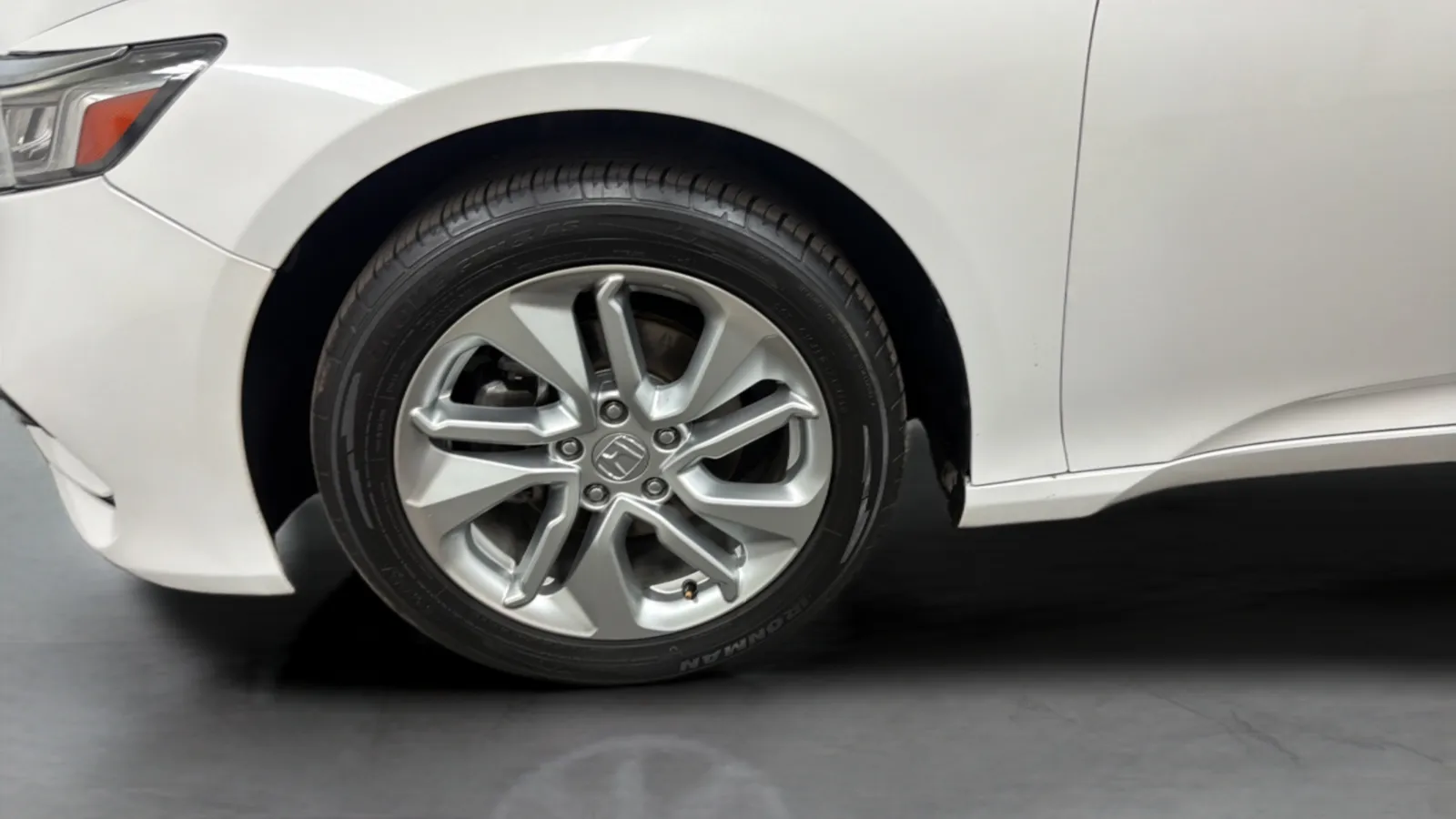 Honda Accord photo 28