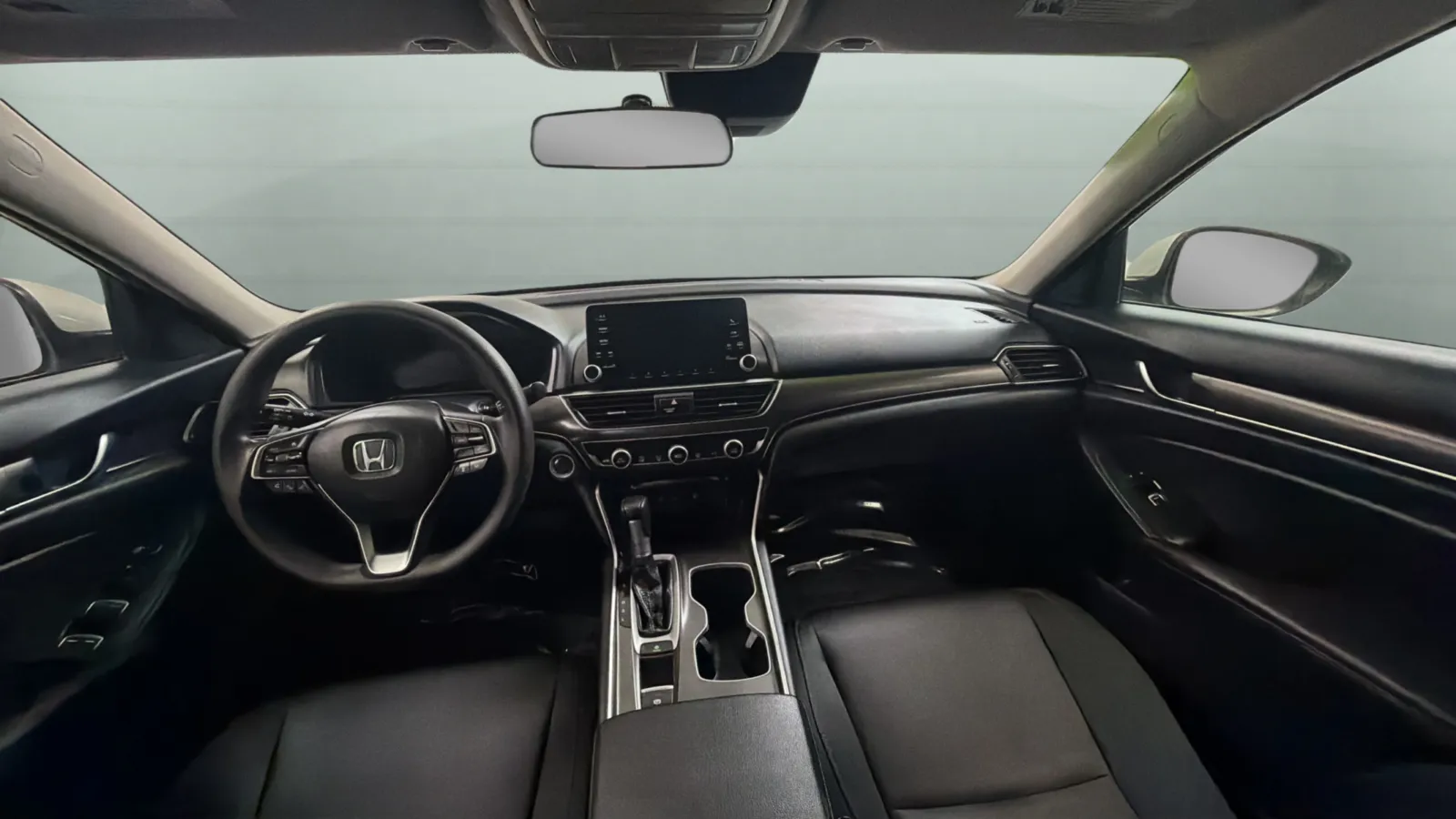 Honda Accord photo 9