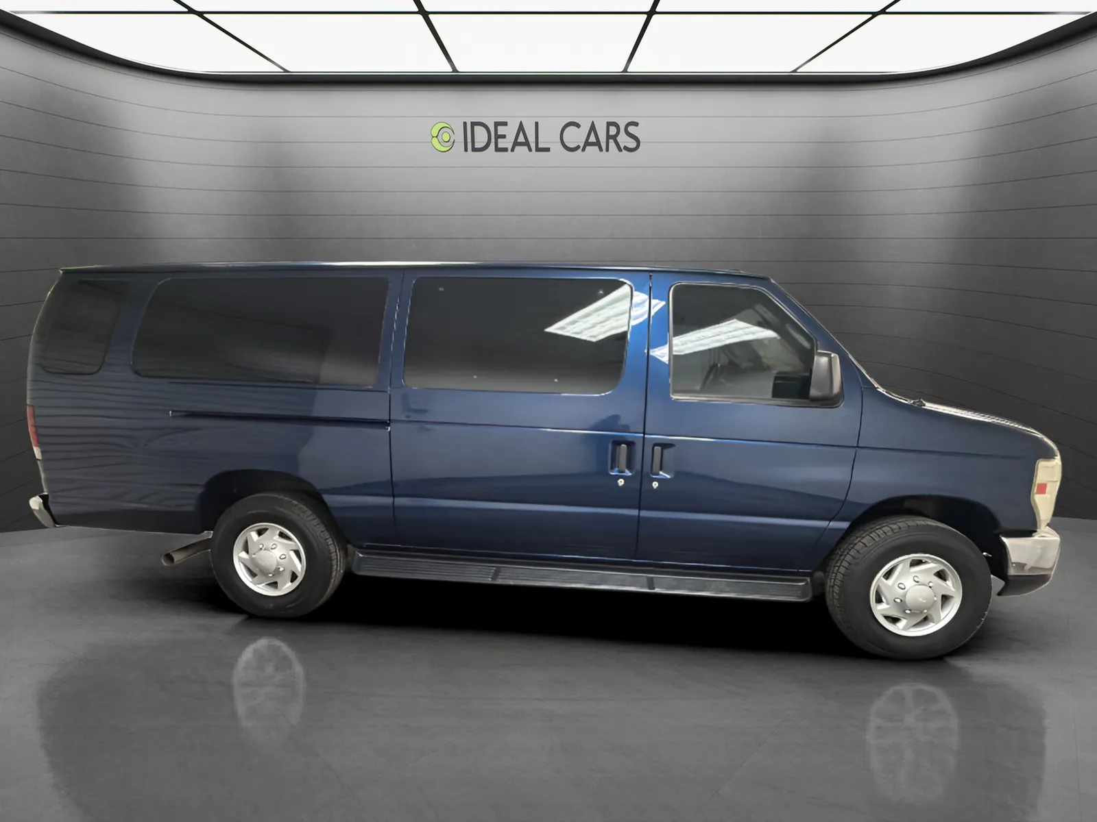 Ford E-Series photo 6