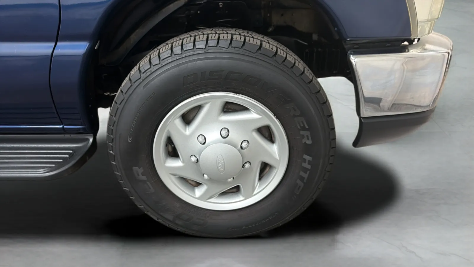 Ford E-Series photo 24