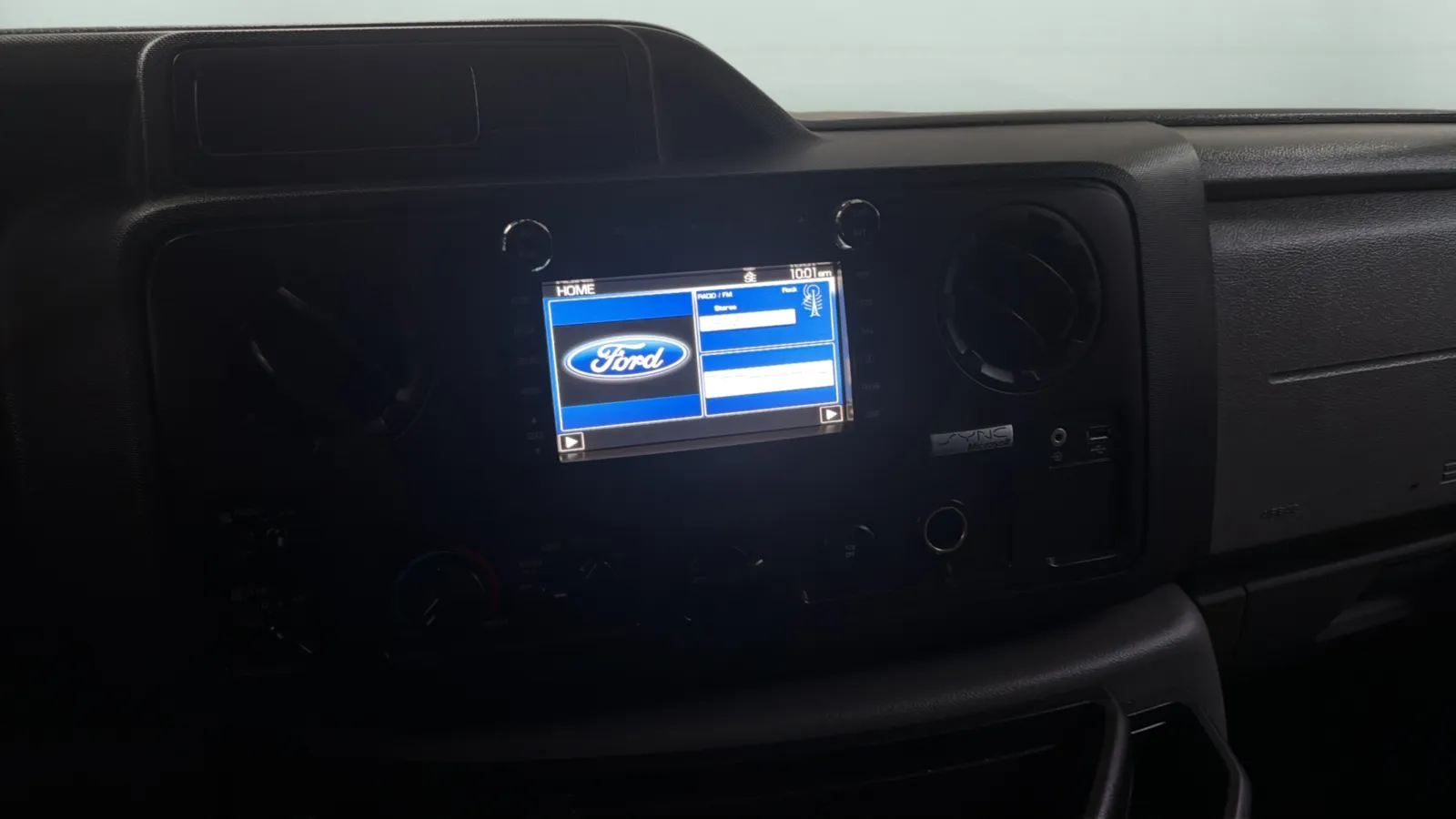 Ford E-Series photo 13