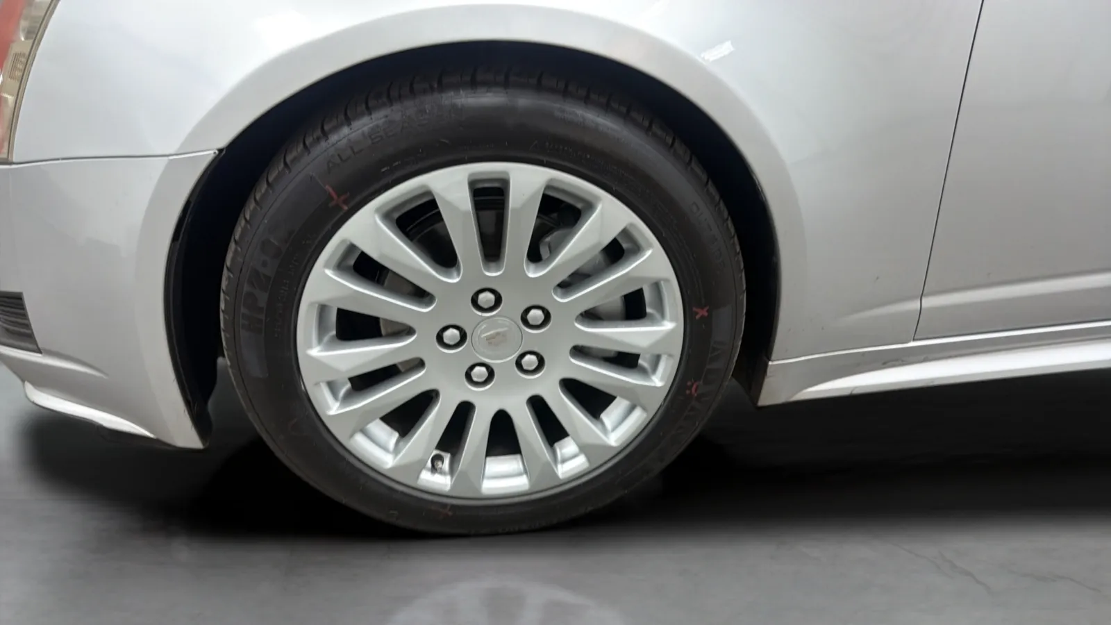 Cadillac CTS photo 26