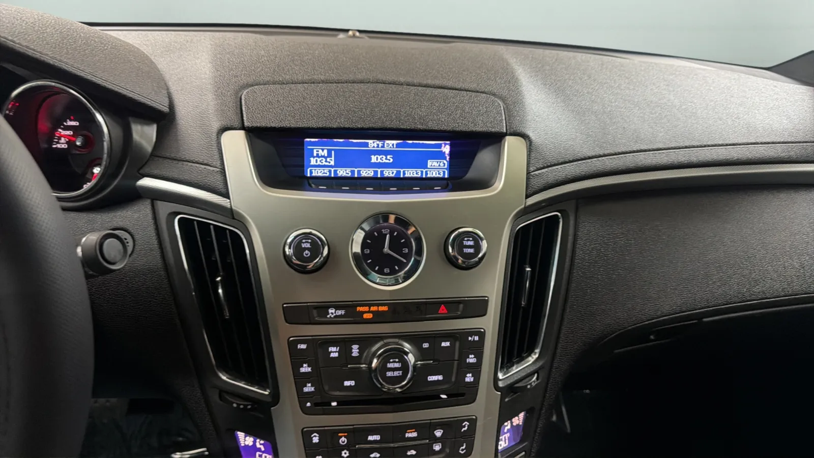 Cadillac CTS photo 13