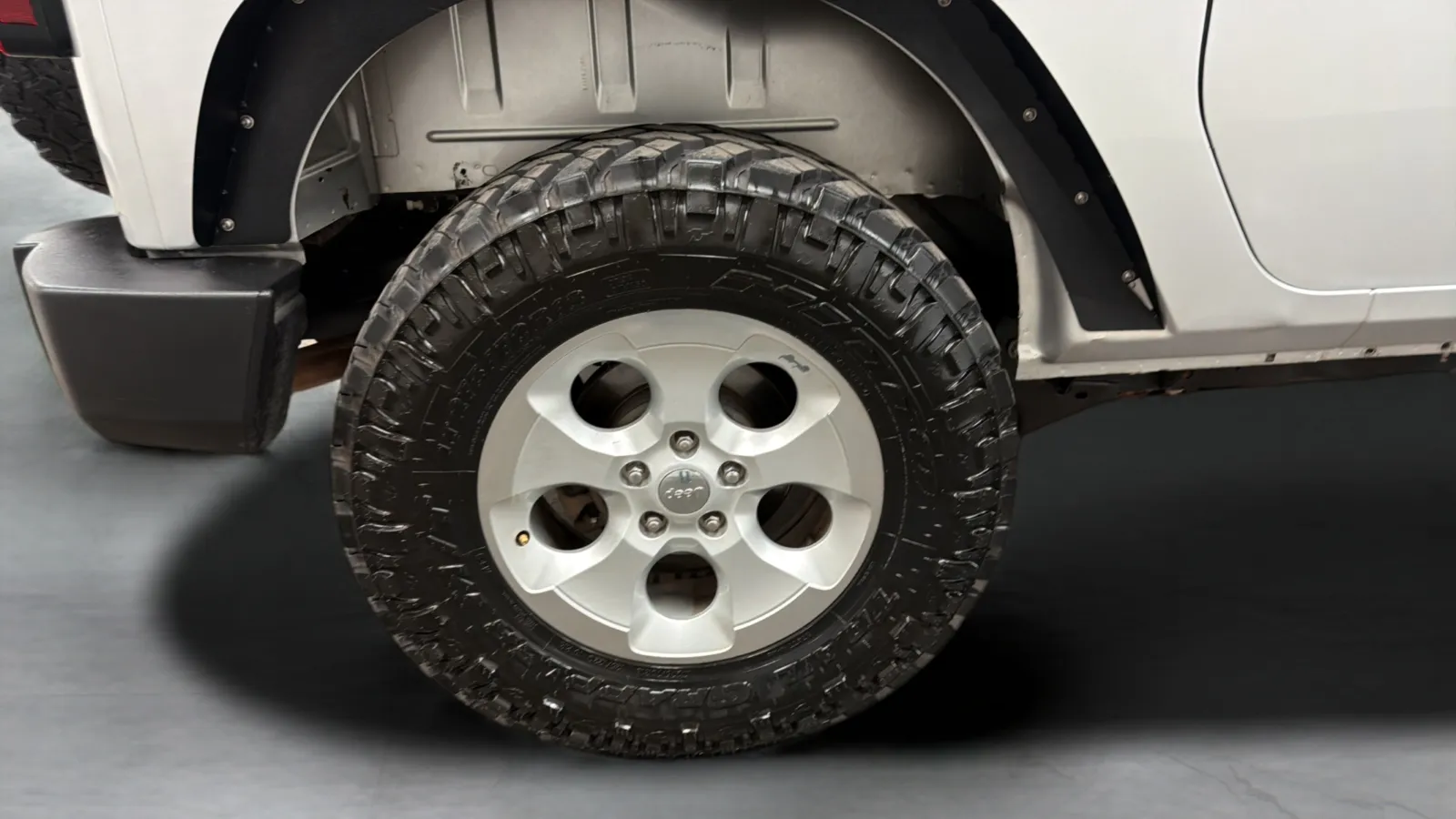 Jeep Wrangler photo 24