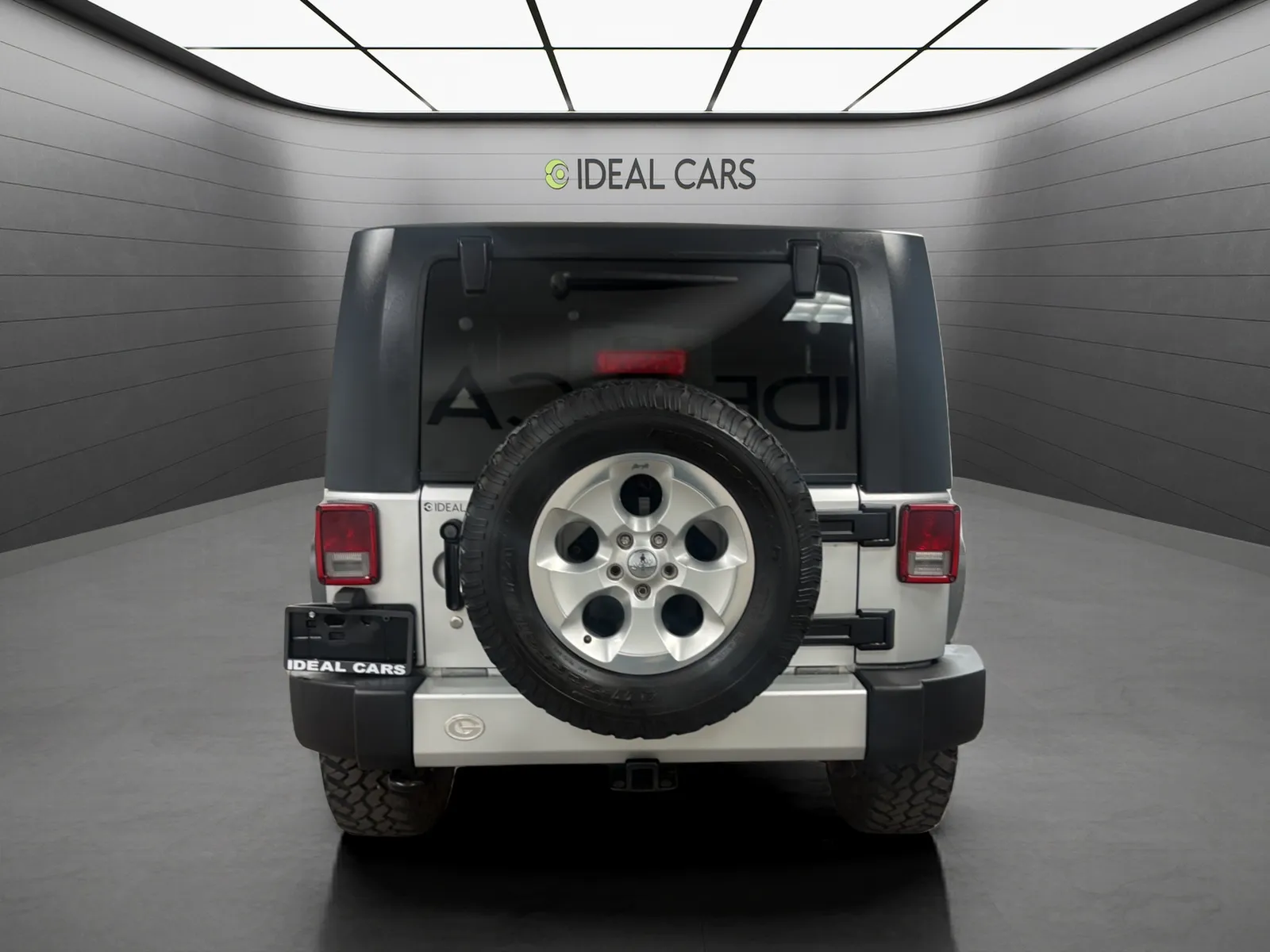 Jeep Wrangler photo 6