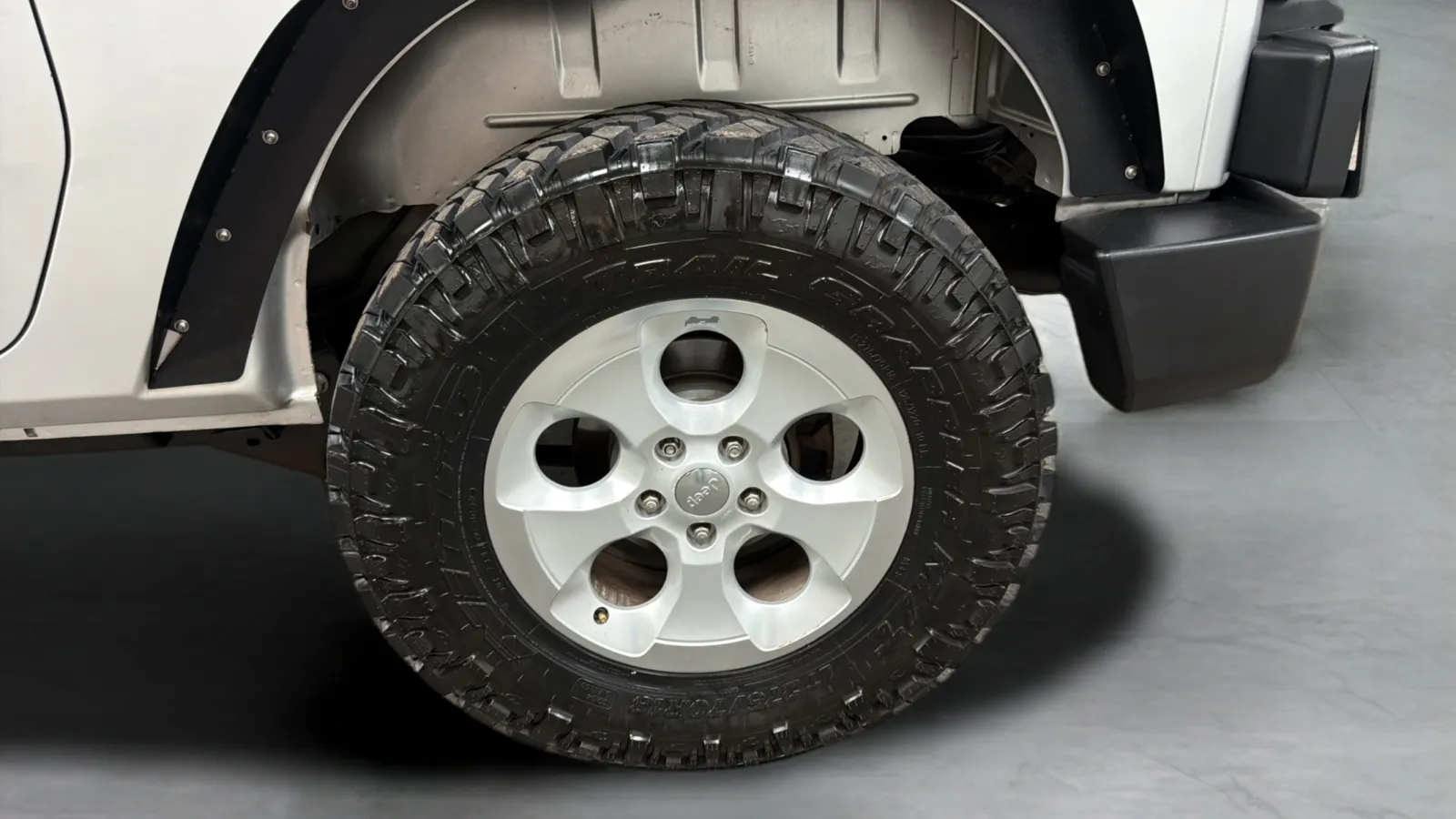 Jeep Wrangler photo 25