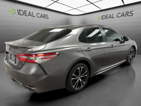 More photos of 2018 Toyota Camry SE at Ideal Cars - at Gilbert Rd, AZ