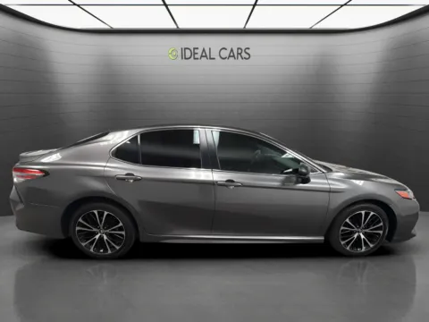 More photos of 2018 Toyota Camry SE at Ideal Cars - at Gilbert Rd, AZ