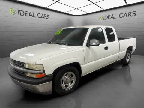 White 2000 Chevrolet Silverado 1500 LS for sale in Mesa, AZ