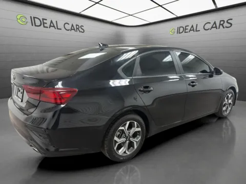 More photos of 2021 Kia Forte LXS at Ideal Cars - Main Street, AZ