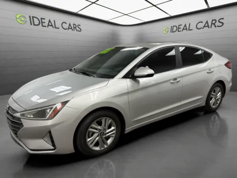 Silver 2019 Hyundai ELANTRA SEL for sale in Mesa, AZ
