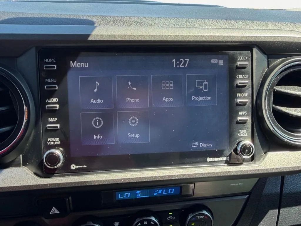 2022 Toyota Tacoma TRD Sport - Photo 18