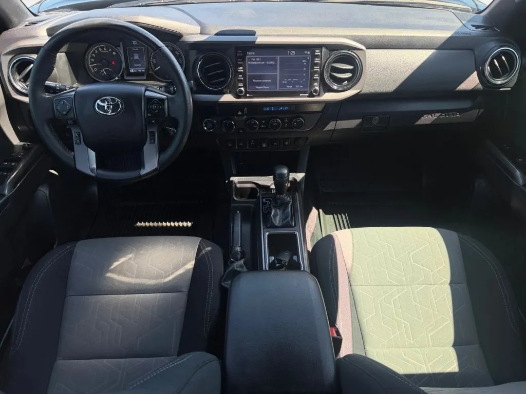 2022 Toyota Tacoma TRD Sport - Photo 12