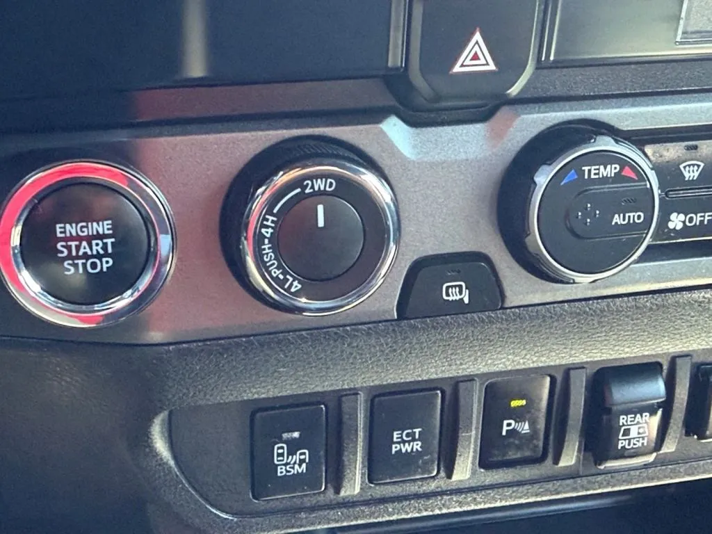 2022 Toyota Tacoma TRD Sport - Photo 20