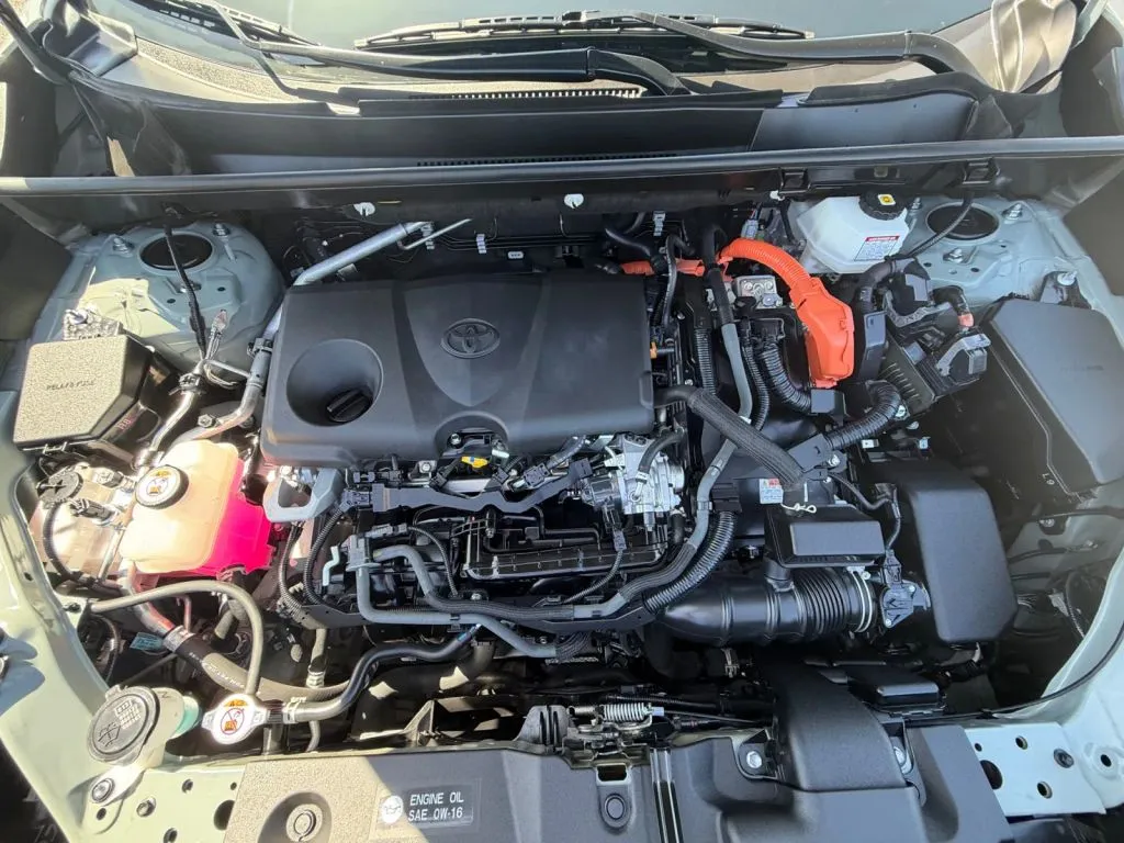2023 Toyota RAV4 XLE Premium - Photo 36