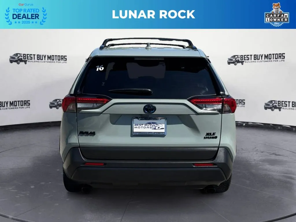 2023 Toyota RAV4 XLE Premium - Photo 7