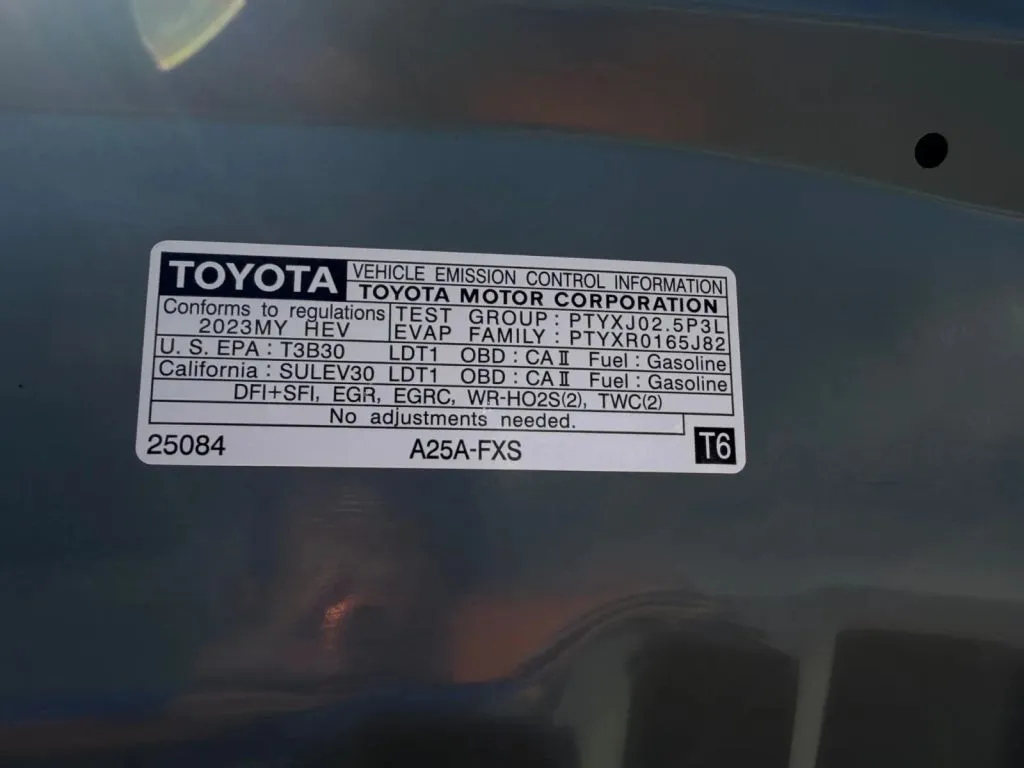 2023 Toyota RAV4 XLE Premium - Photo 37