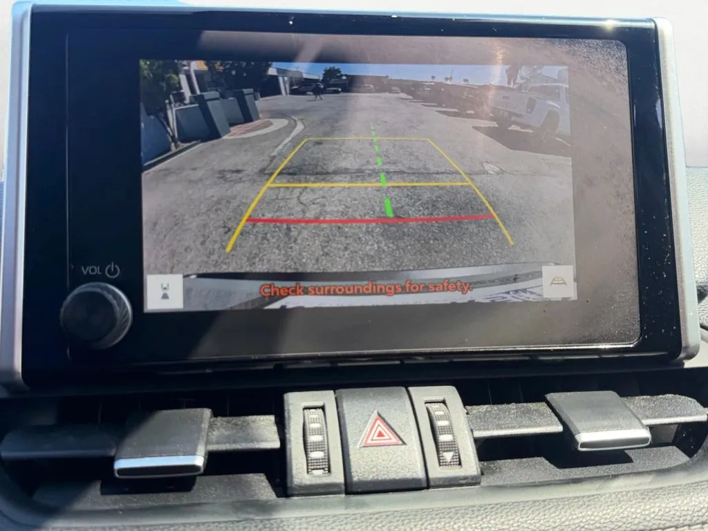 2023 Toyota RAV4 XLE Premium - Photo 21