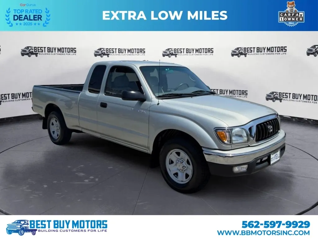 Silver 2003 Toyota Tacoma XtraCab Pickup 2D 6 ft for sale in Signal Hill, CA