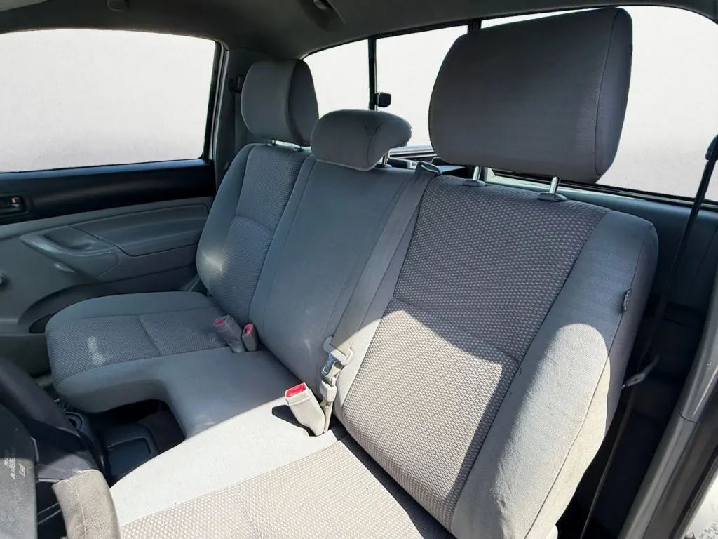2013 Toyota Tacoma Base - Photo 17