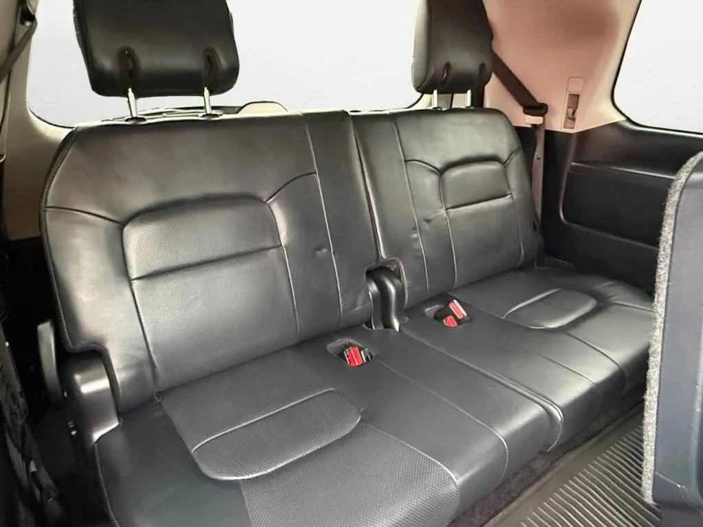 2017 Toyota Land Cruiser Base - Photo 28