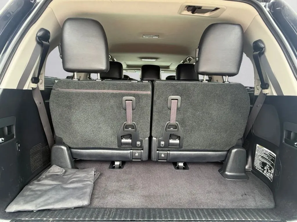 2017 Toyota Land Cruiser Base - Photo 29
