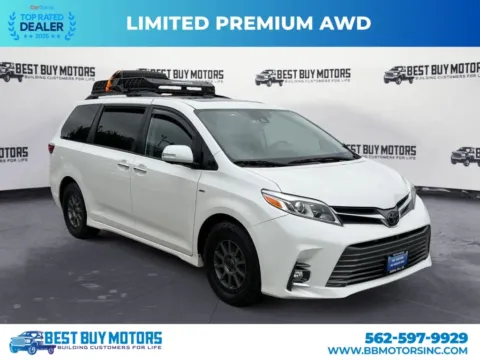 White 2019 Toyota Sienna Limited Premium Minivan 4D for sale in Signal Hill, CA