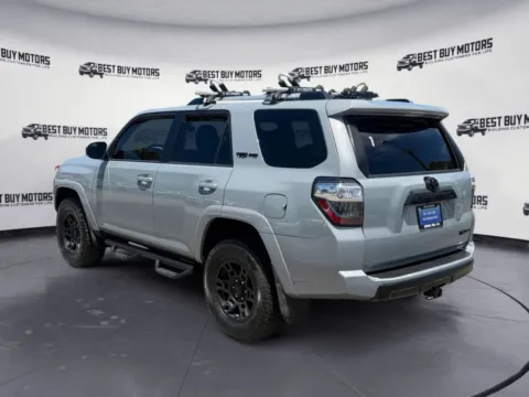 More photos of 2017 Toyota 4Runner TRD Pro Sport Utility 4D at Best Buy Motors, CA