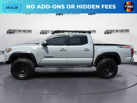 More photos of 2020 Toyota Tacoma Double Cab TRD Off-Road Pickup 4D 5 ft at Best Buy Motors, CA