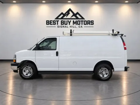 More photos of 2018 Chevrolet Express 2500 Cargo Van 3D at Best Buy Motors, CA
