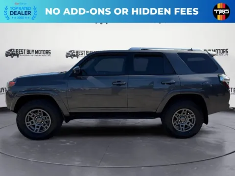 More photos of 2018 Toyota 4Runner SR5 Sport Utility 4D at Best Buy Motors, CA