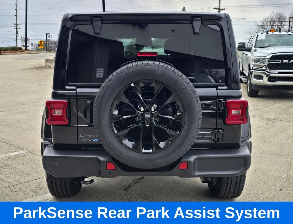 2025 Jeep Wrangler 4xe Sahara 4XE - Photo 9
