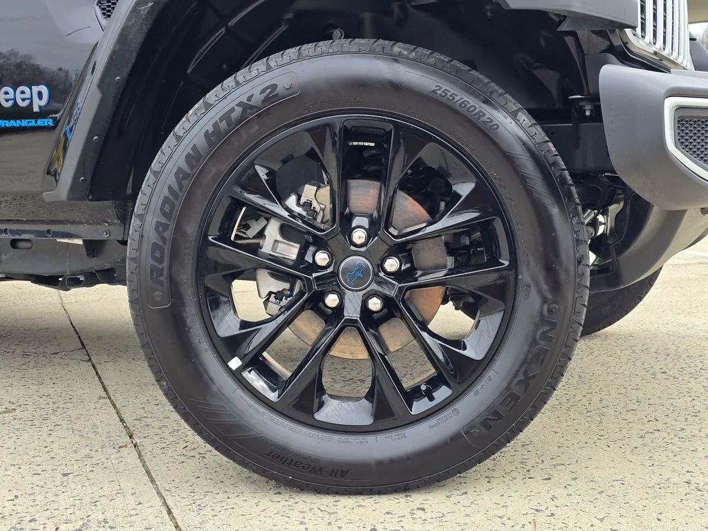 2025 Jeep Wrangler 4xe Sahara 4XE - Photo 58