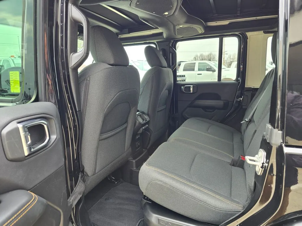 2025 Jeep Wrangler 4xe Sahara 4XE - Photo 23
